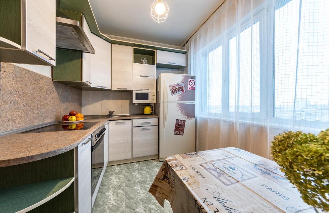 Уютная Квартира Для Семьи На Оболони Apartment Kyiv Exterior photo
